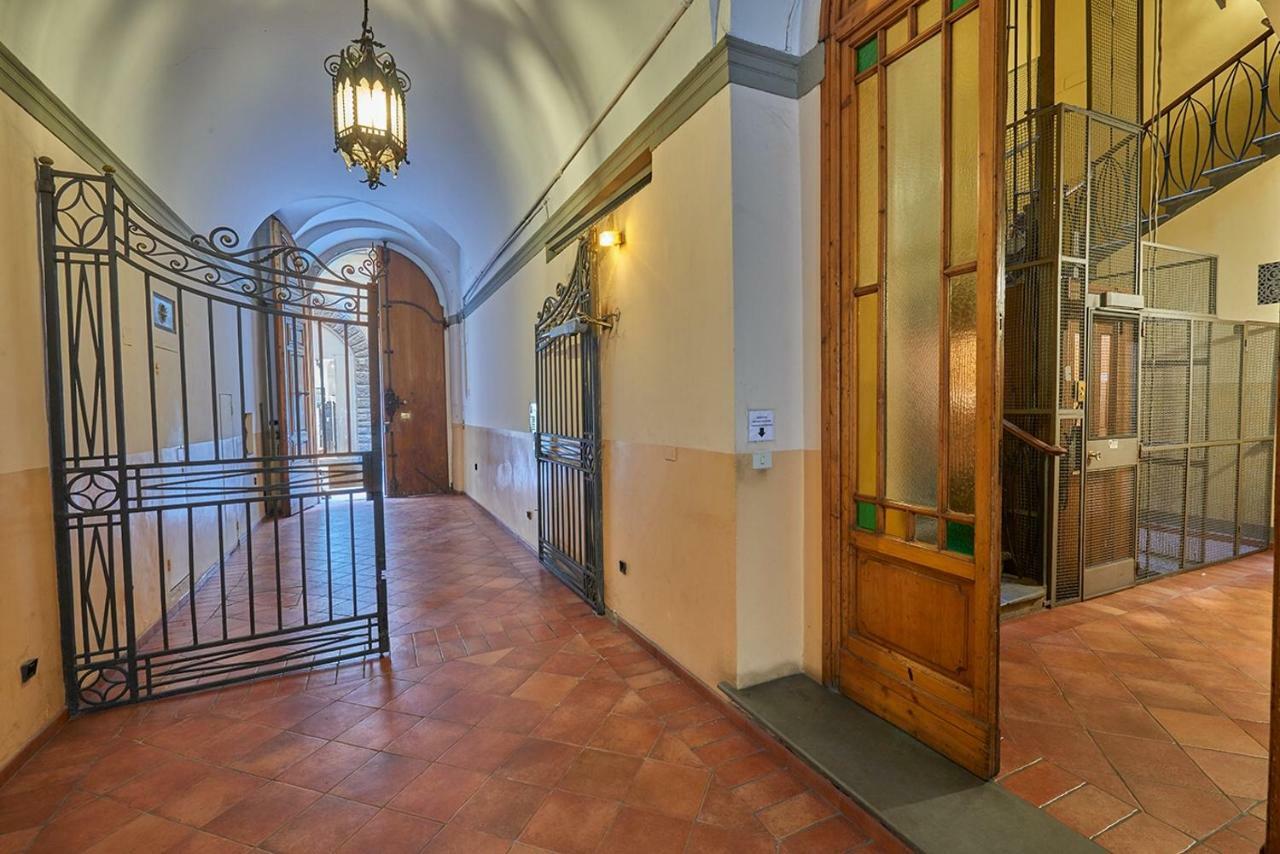 Vp Suite Florenţa Exterior foto